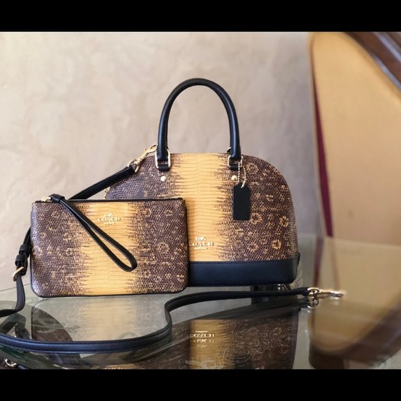 NWT Coach Mini Sierra leather handbag&wallet set